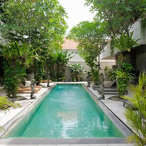 Swiss-belcourt Sunset Seminyak (Bali)